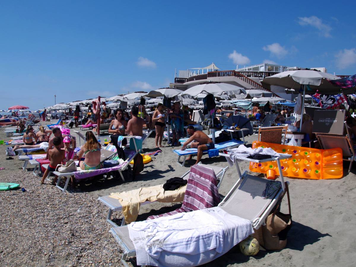 "Ostia tra le spiagge più brutte d