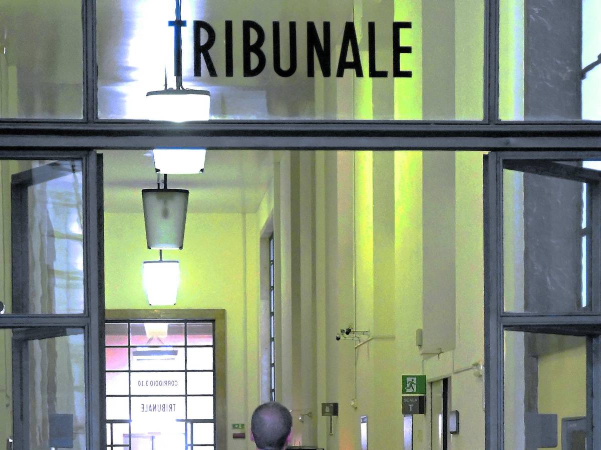perquisizioni e sequestri nell ufficio di un dipendente dell ufficio gip del tribunale di milano da Ilgiornale.it perquisizioni e sequestri nell ufficio di un dipendente dell ufficio gip del tribunale di milano