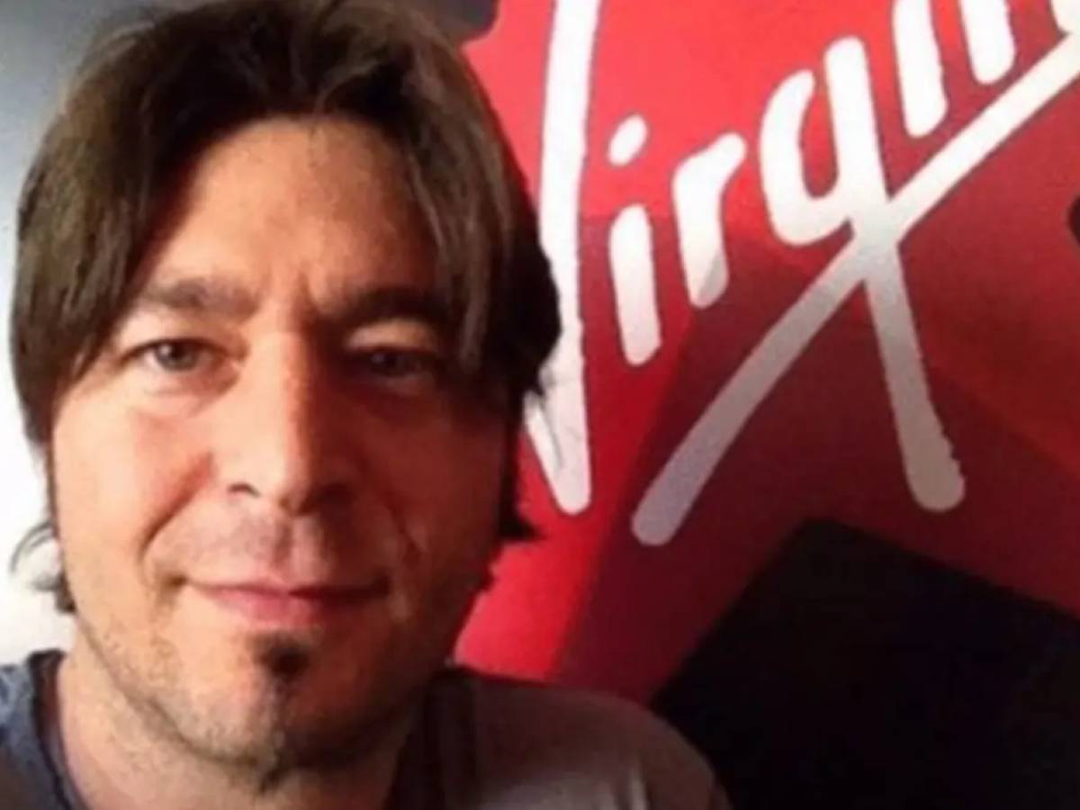 Morto Alex Benedetti, direttore di Virgin Radio: si è tolto la vita negli uffici di Milano