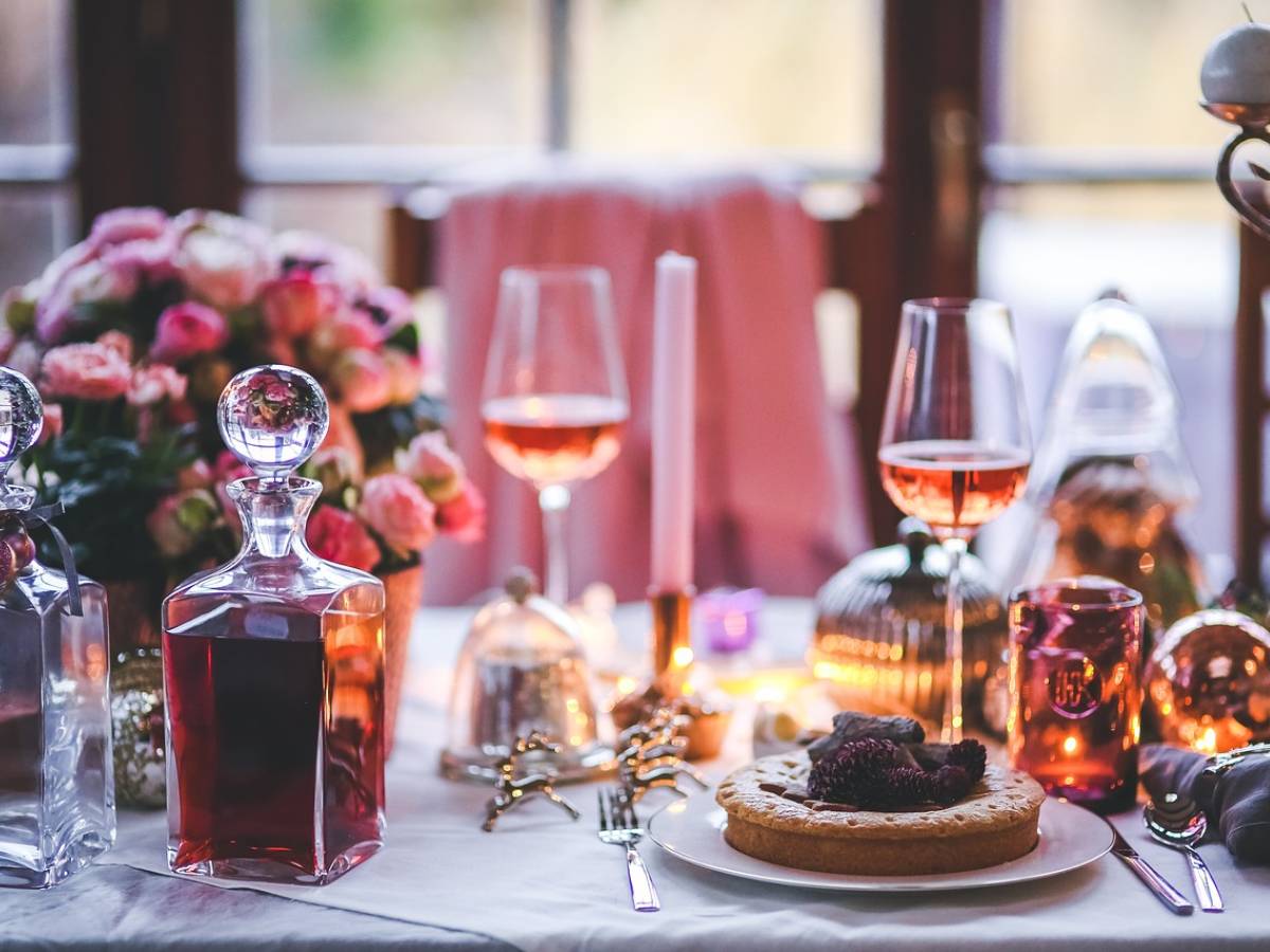 san valentino come vestirsi per una cena romantica la prima volta insieme da Ilgiornale.it san valentino come vestirsi per una cena romantica la prima volta insieme