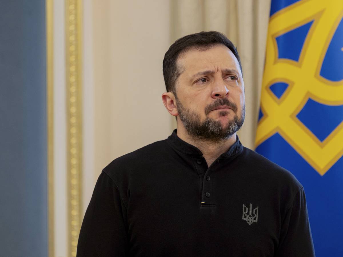 Zelensky: "Pronto a dimettermi immediatamente se l