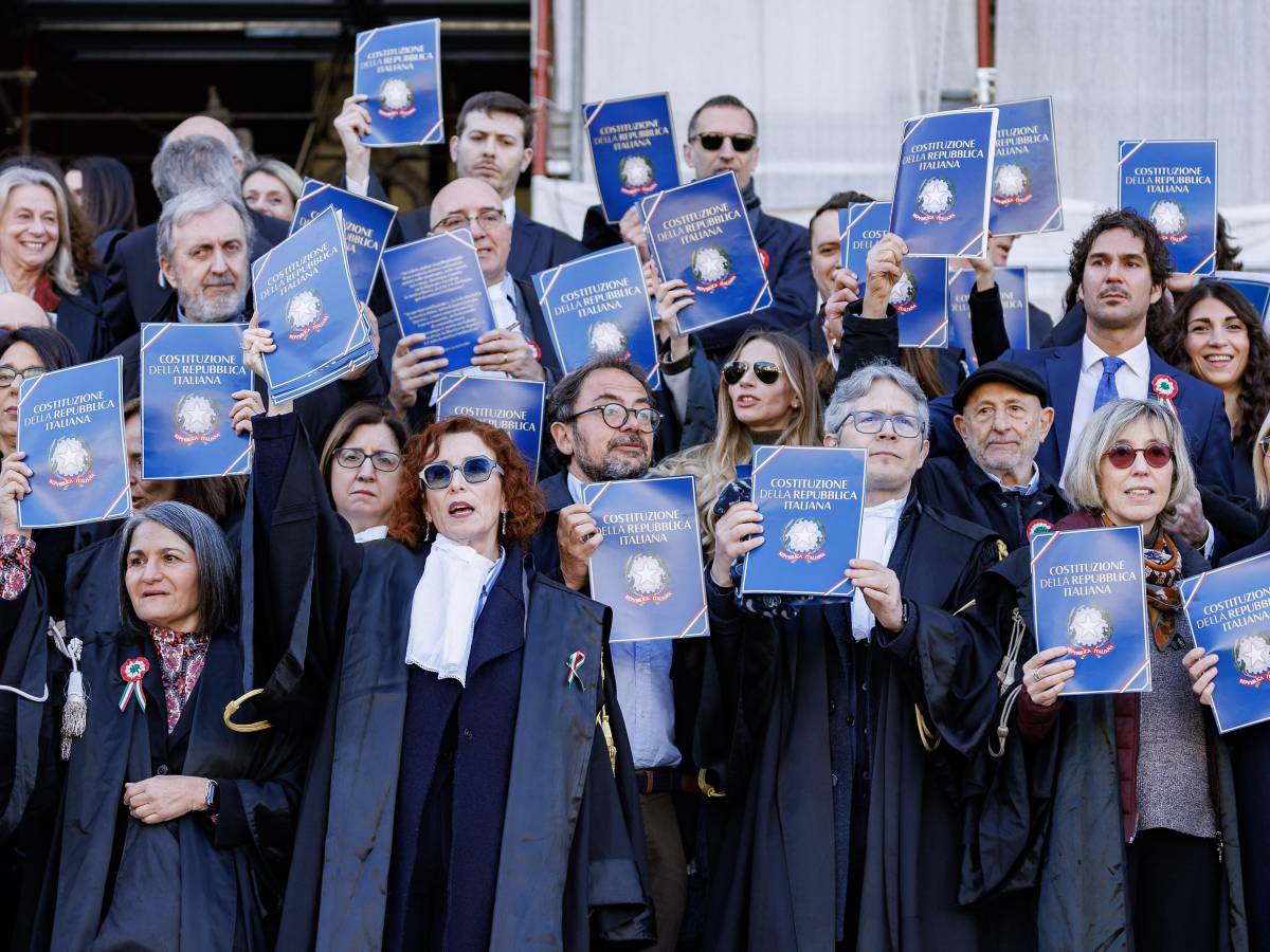 Flash mob, coccarda tricolore e volantini: lo sciopero dei magistrati alla prova dei numeri