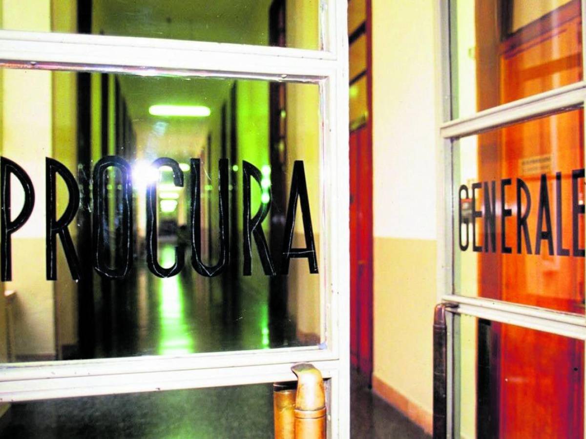 la digos indaga su giovani suprematisti