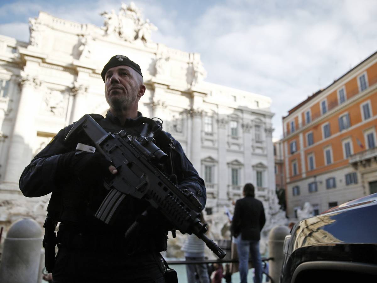 la violenza rossa esiste e va prevenuta da Ilgiornale.it la violenza rossa esiste e va prevenuta