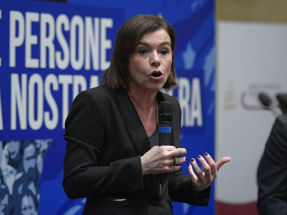 se voti s236 per il pd sei fascista e gualmini molla la schlein da Ilgiornale.it se voti s236 per il pd sei fascista e gualmini molla la schlein