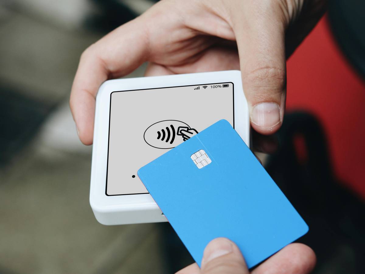 Pagamenti contactless con carta, in aumento le truffe: ecco come proteggersi