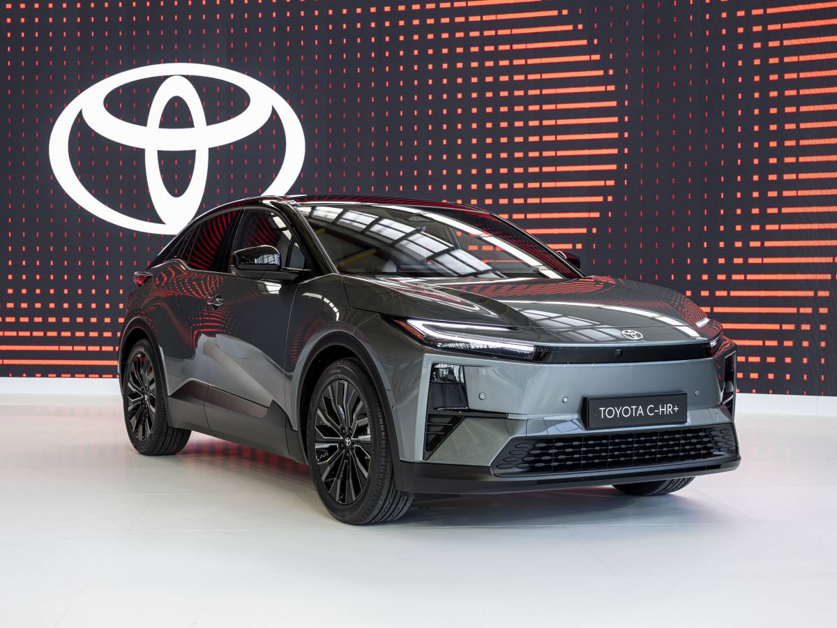 Toyota C-HR+