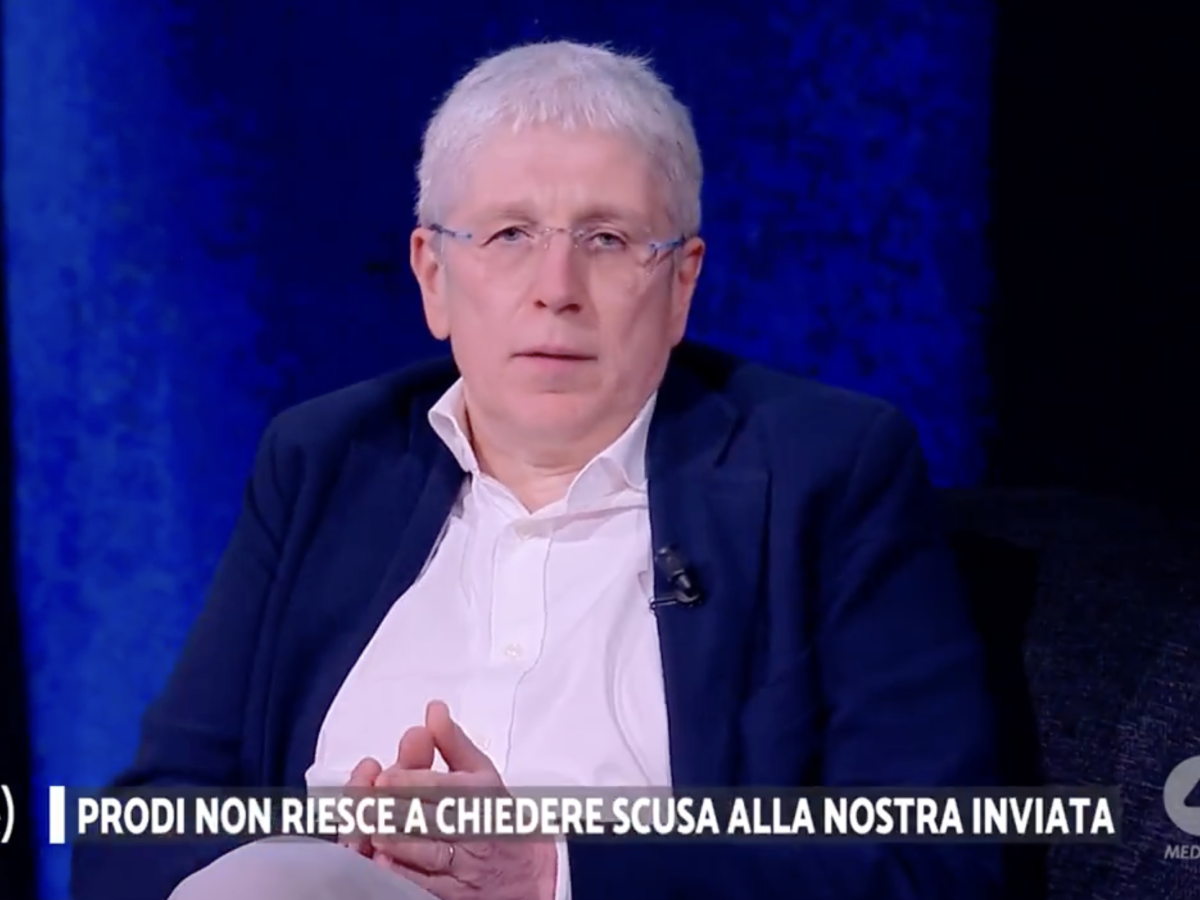 ”Comandano sempre i delinquenti”. Aggredita troupe di Fuori dal Coro a Roma ”Comandano sempre i delinquenti”. Aggredita troupe di Fuori dal Coro a Roma