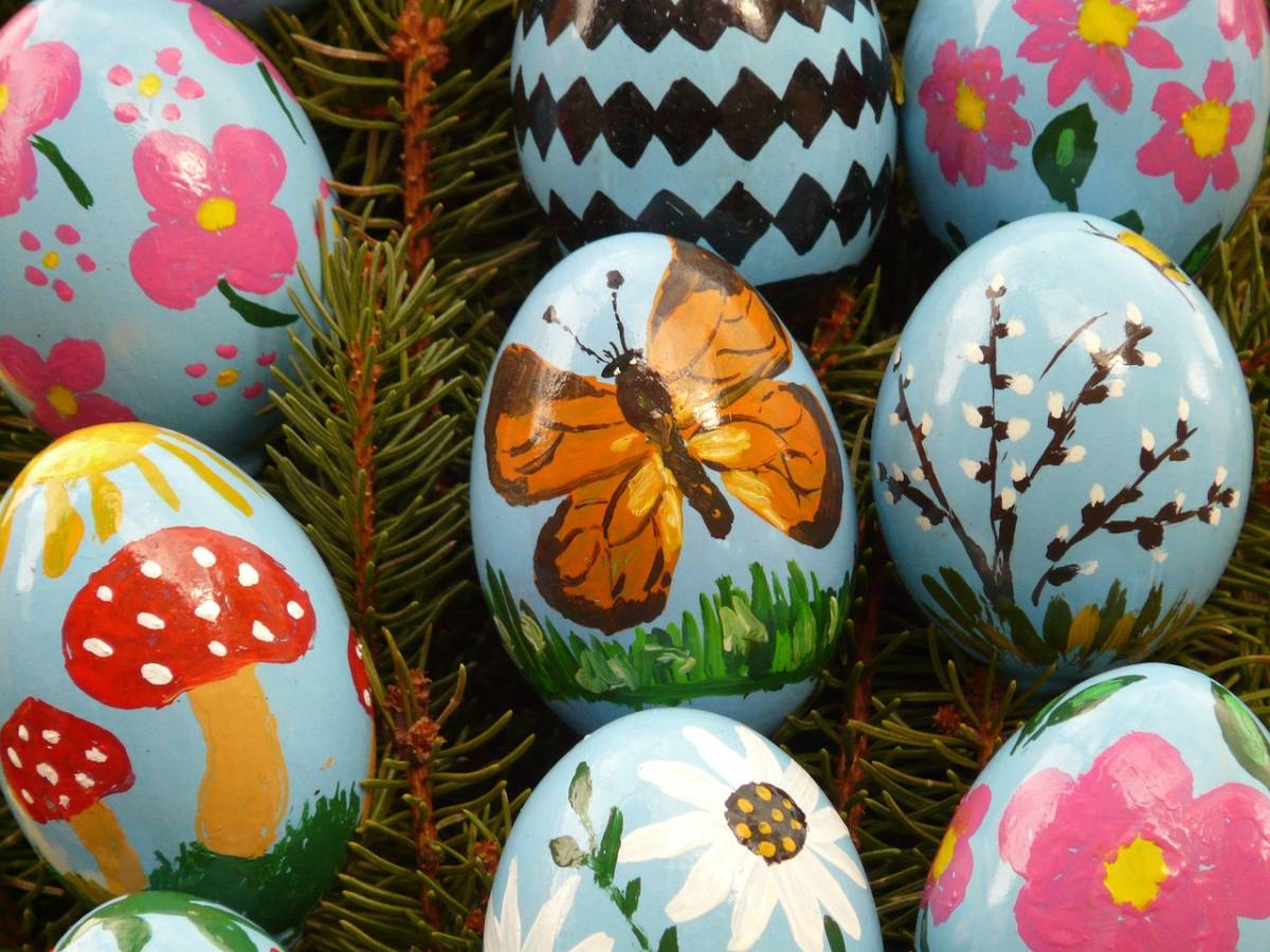 Uova decorate