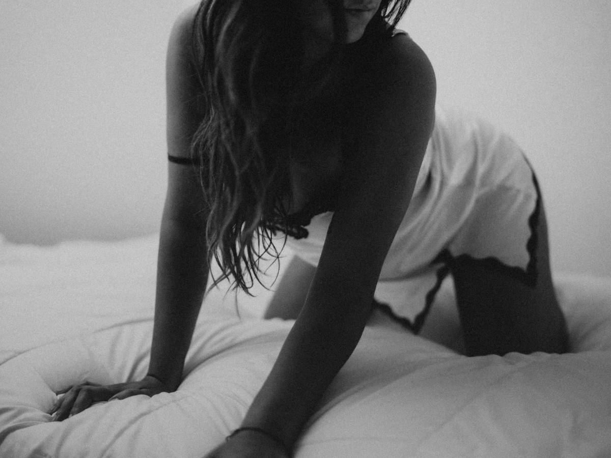 l adolescente che paga le escort