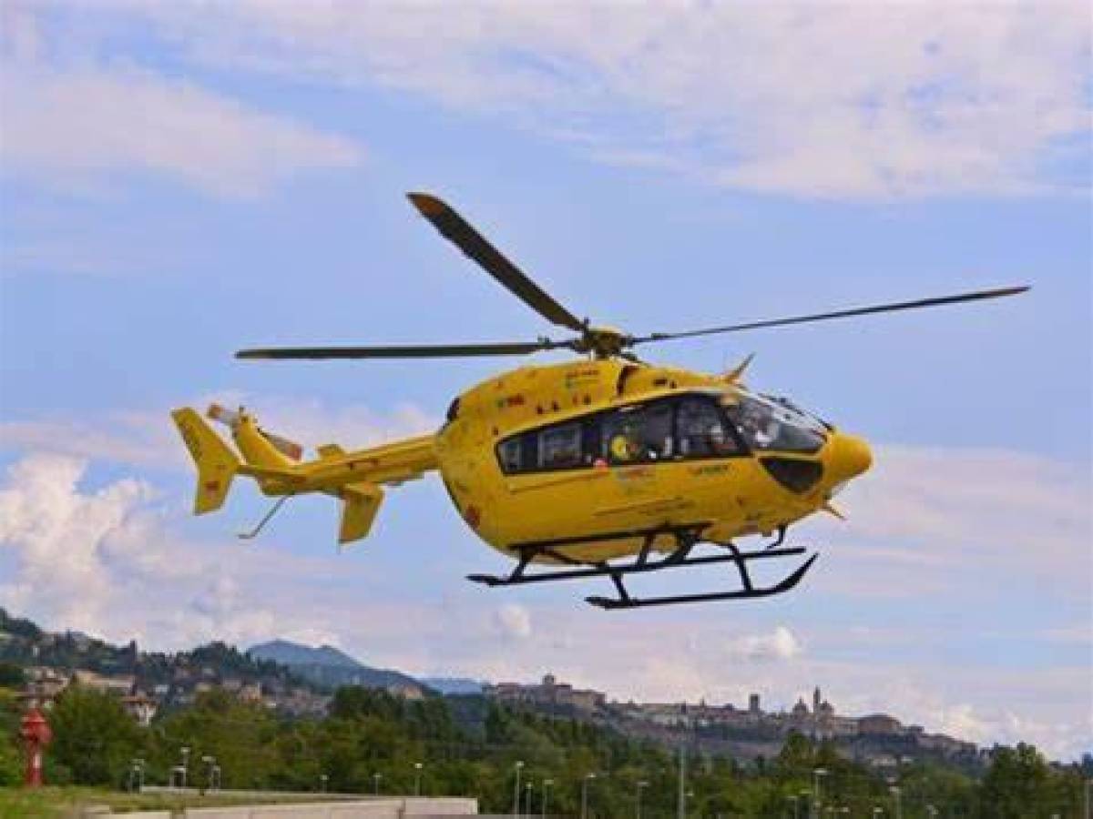 donna si lancia dal balcone per sfuggire alle violenze del marito 232 gravissima da Ilgiornale.it donna si lancia dal balcone per sfuggire alle violenze del marito 232 gravissima