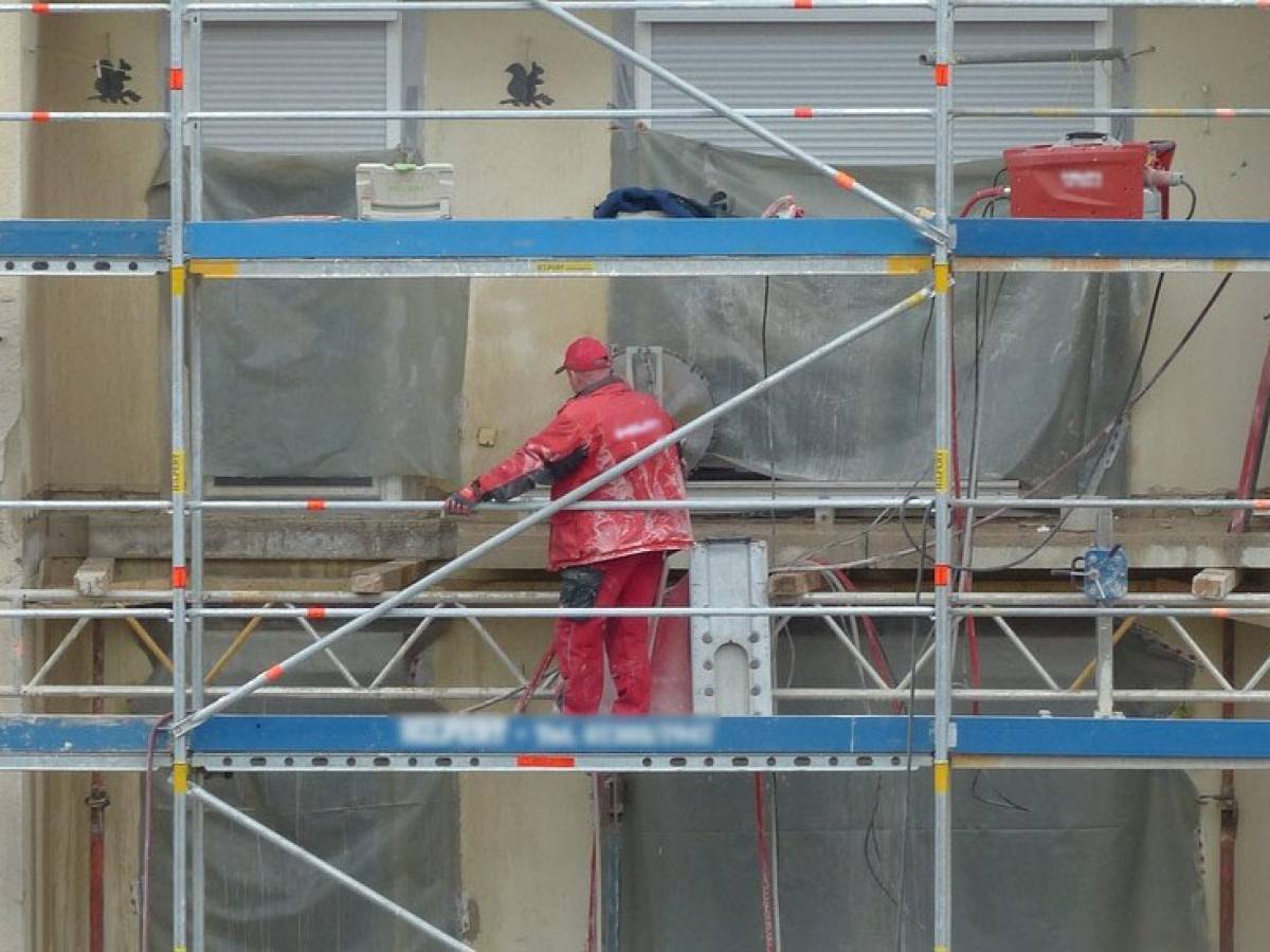 edilizia arriva la riforma dal silenzio assenso alla sanatoria veloce per abusi storici ecco cosa cambia da Ilgiornale.it edilizia arriva la riforma dal silenzio assenso alla sanatoria veloce per abusi storici ecco cosa cambia