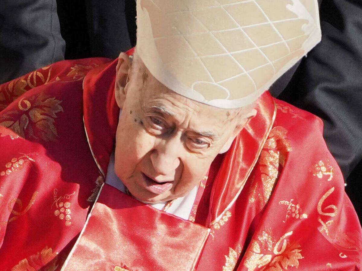 Il cardinale Ruini si smarca da "La Stampa": le precisazioni su Chiesa e politica Il cardinale Ruini si smarca da "La Stampa": le precisazioni su Chiesa e politica