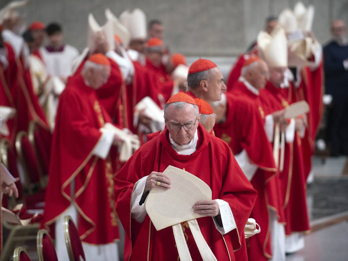 Mistero sulla salute del Cardinale Parolin: smentite e ipotesi