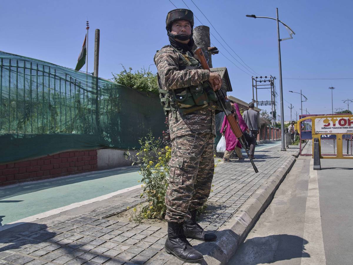 Allarme degli da Ilgiornale.it allarme degli 007 attaccheranno fra poche ore perché si rischia la guerra tra india e pakistan