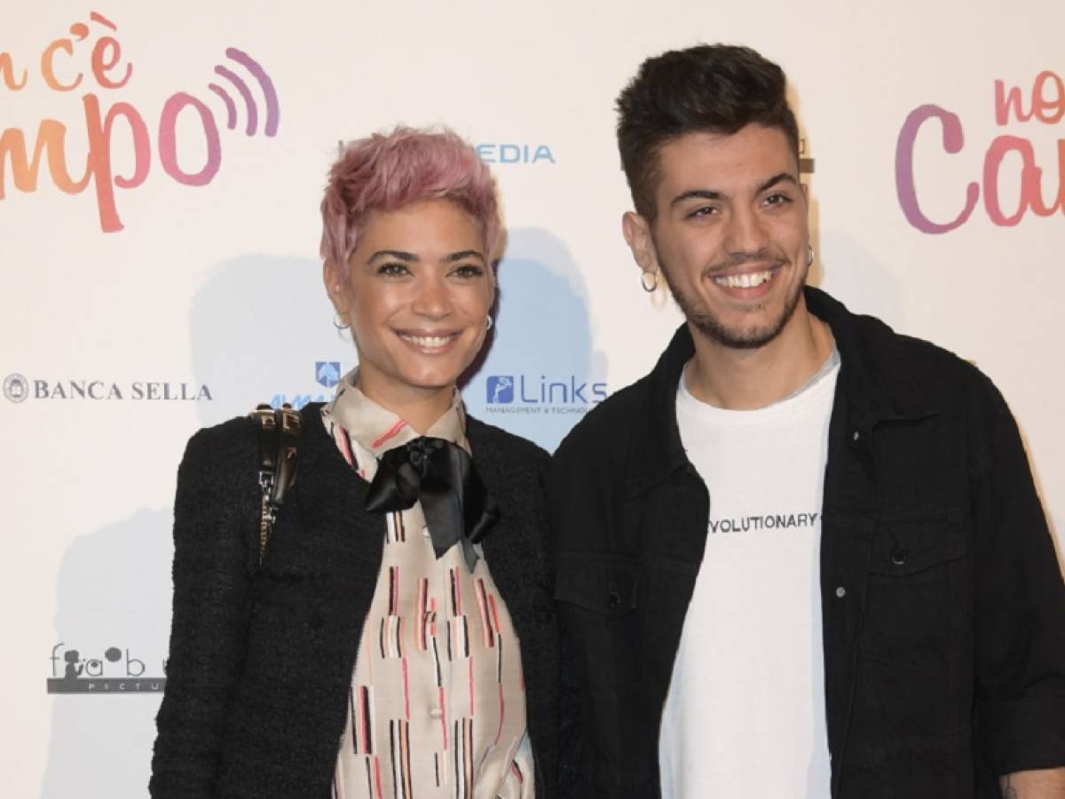 Amici, le telecamere, l Amici, le telecamere, l