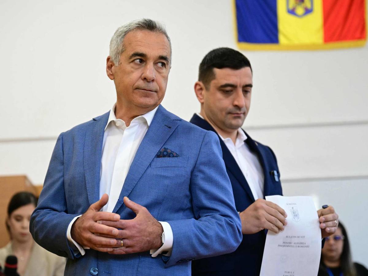 Romania ballottaggio da Ilgiornale.it romania al ballottaggio ultradestra in testa simion oggi il popolo rumeno ha parlato