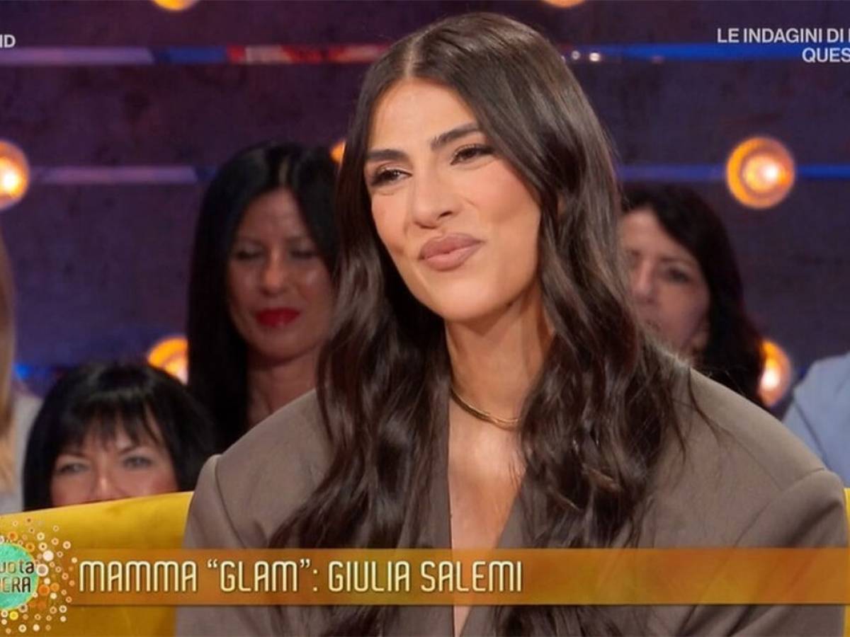 la nuova vita di giulia salemi ho messo in pausa la tv per mio figlio da Ilgiornale.it la nuova vita di giulia salemi ho messo in pausa la tv per mio figlio