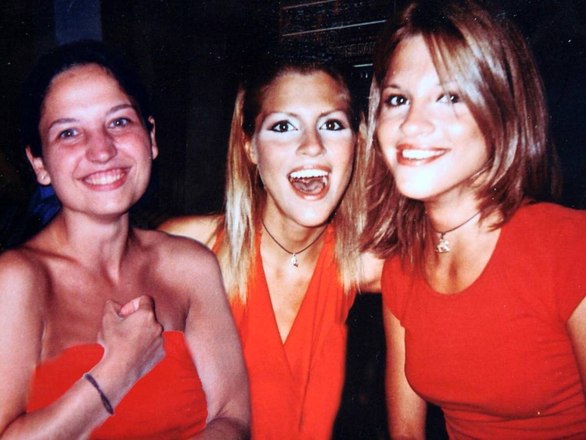 Il fotomontaggio delle gemelle Cappa con Chiara Poggi