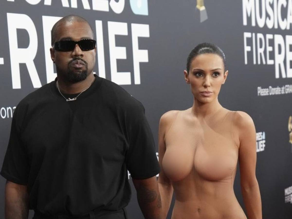 starmer vieta l ingresso a kanye west dopo le polemiche sul suo antisemitismo da Ilgiornale.it starmer vieta l ingresso a kanye west dopo le polemiche sul suo antisemitismo