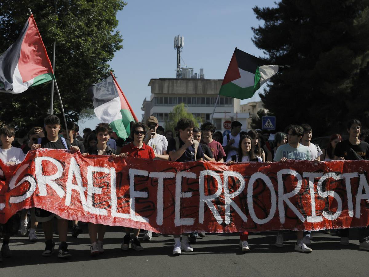 piazze che nascondono hamas