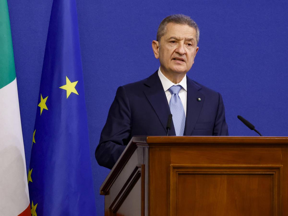 panetta banche pi249 solide siano sostegno alle imprese da Ilgiornale.it panetta banche pi249 solide siano sostegno alle imprese