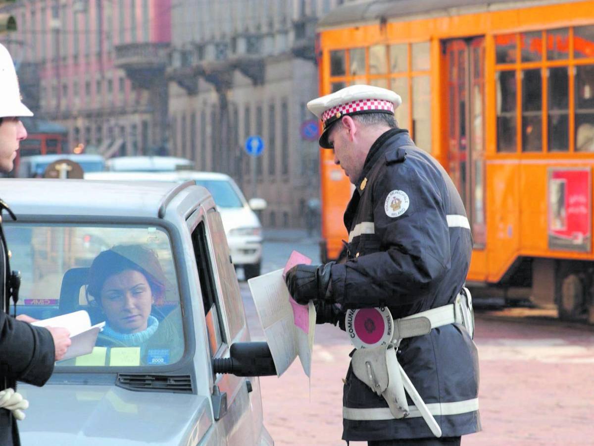 Pagare le multe sarà meno pesante: arriva la possibilità di rateizzare in tre mesi, ecco come