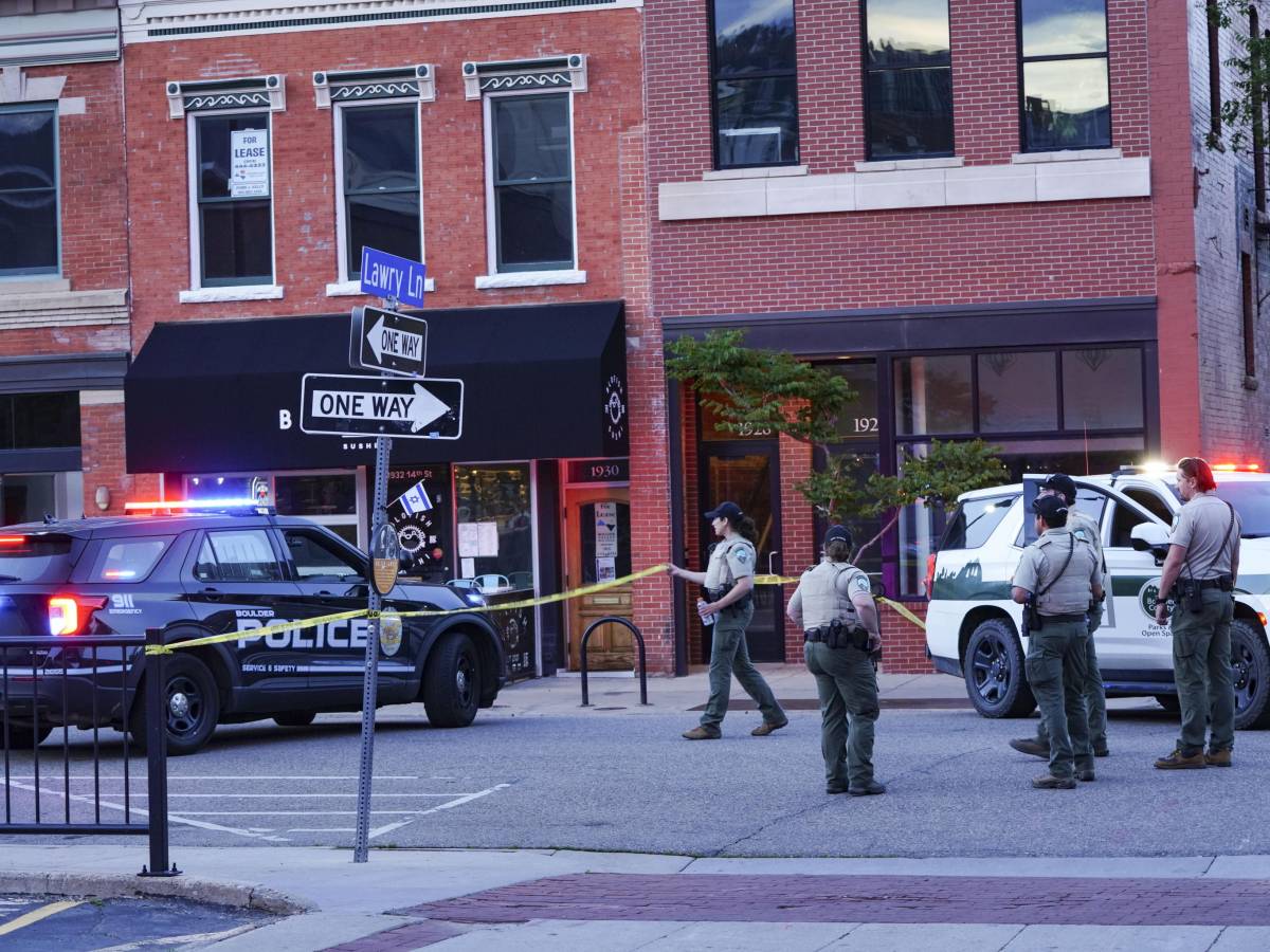 Attentato pro Pal a un corteo per Israele: sei feriti in Colorado