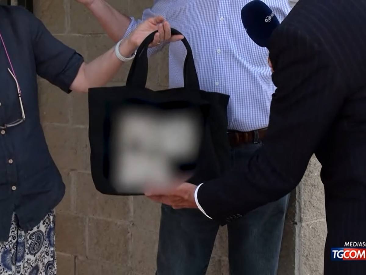 mistero sulla borsa di chiara poggi i genitori mai rubata ma qualcosa non torna