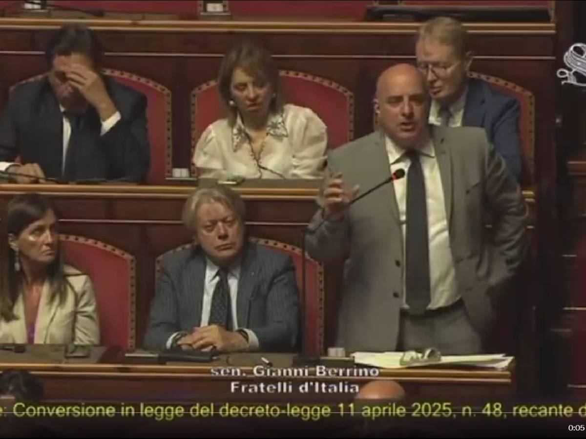 La Mossa Della Disperazione Di Ursula Per Non Ammettere Di Essere Stata Umiliata Da Trump - Foto 11