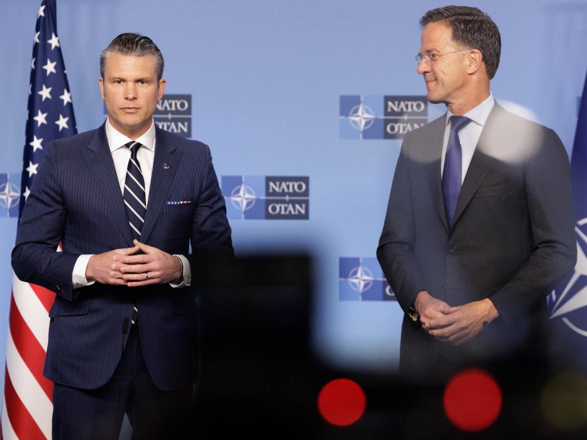 Alleati vicini al tetto del 5% per la Difesa. Hegseth: "Impegno dettato dalle minacce" Alleati vicini al tetto del 5% per la Difesa. Hegseth: "Impegno dettato dalle minacce"