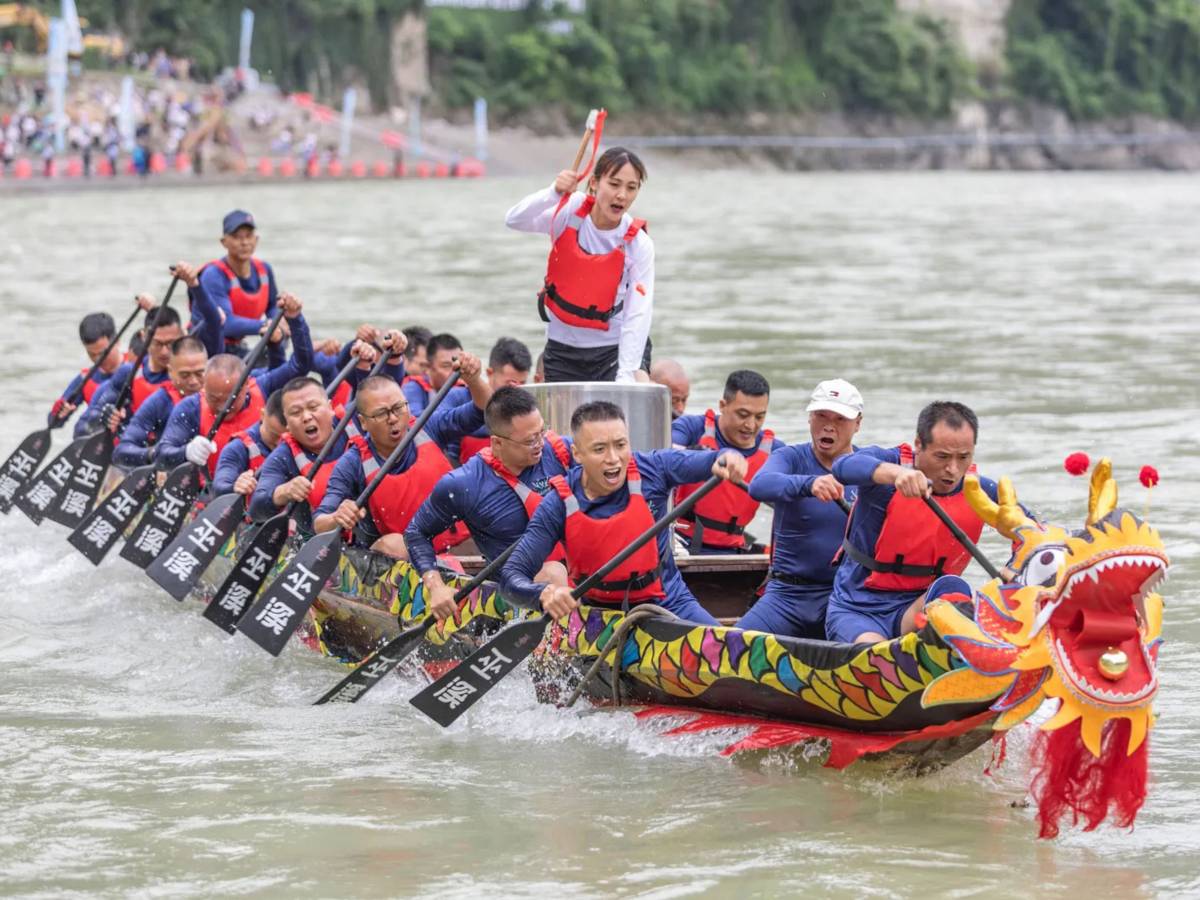 Dragon Boat Festival: la fusione di tradizione e innovazione nell’economia cinese Dragon Boat Festival: la fusione di tradizione e innovazione nell’economia cinese