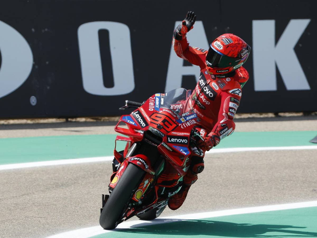 Marquez Wins, Bagnaia Struggles: MotoGP Sprint Race Recap