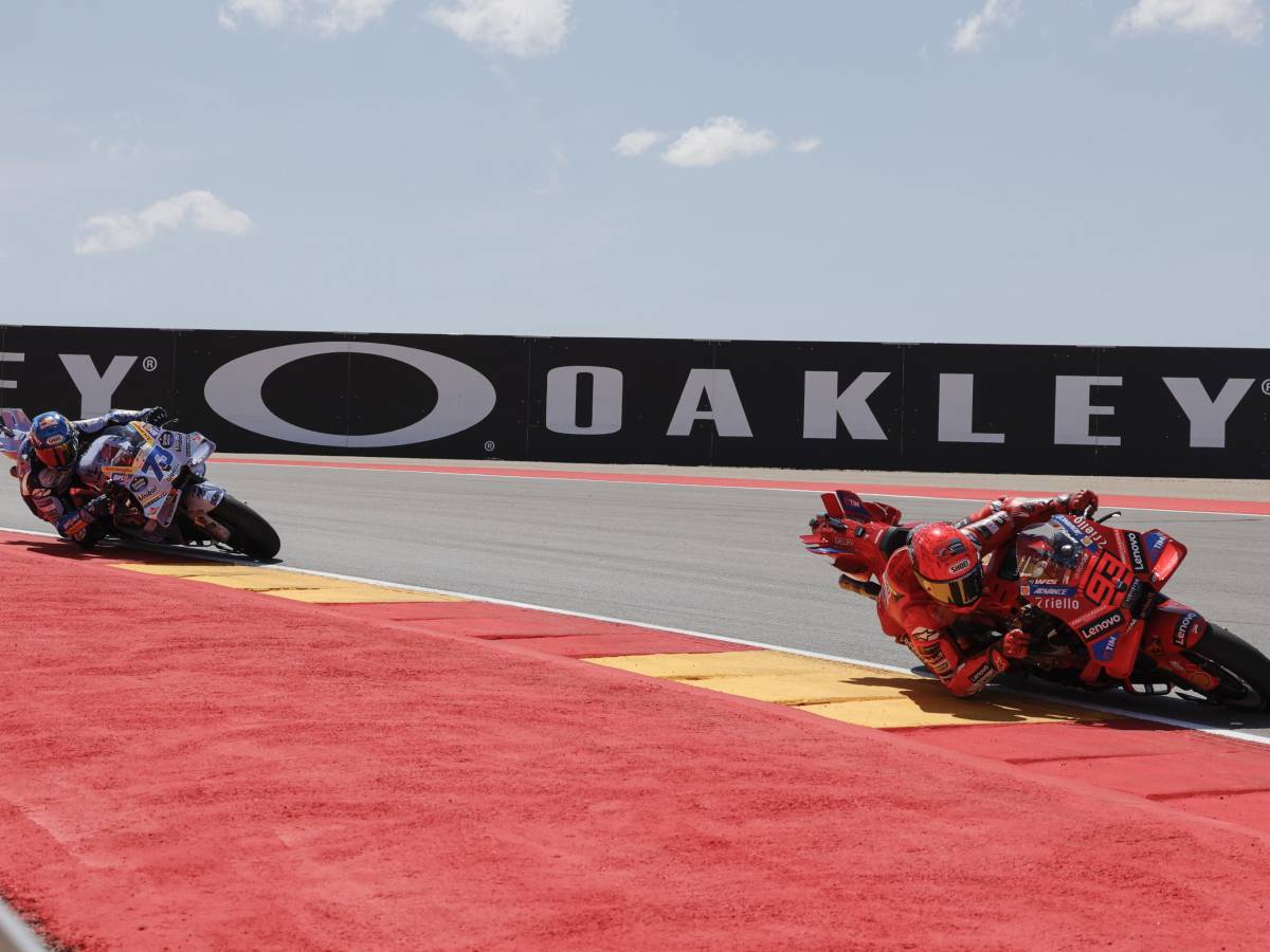 MotoGp, assolo di Marc Marquez ad Aragon. Molto meglio Bagnaia che chiude terzo MotoGp, assolo di Marc Marquez ad Aragon. Molto meglio Bagnaia che chiude terzo