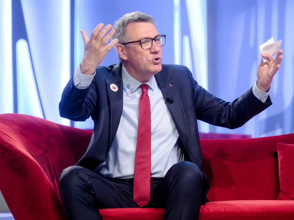 "Dazi? Trump non è pazzo, ha una strategia". Ora lo ammette anche Landini "Dazi? Trump non è pazzo, ha una strategia". Ora lo ammette anche Landini