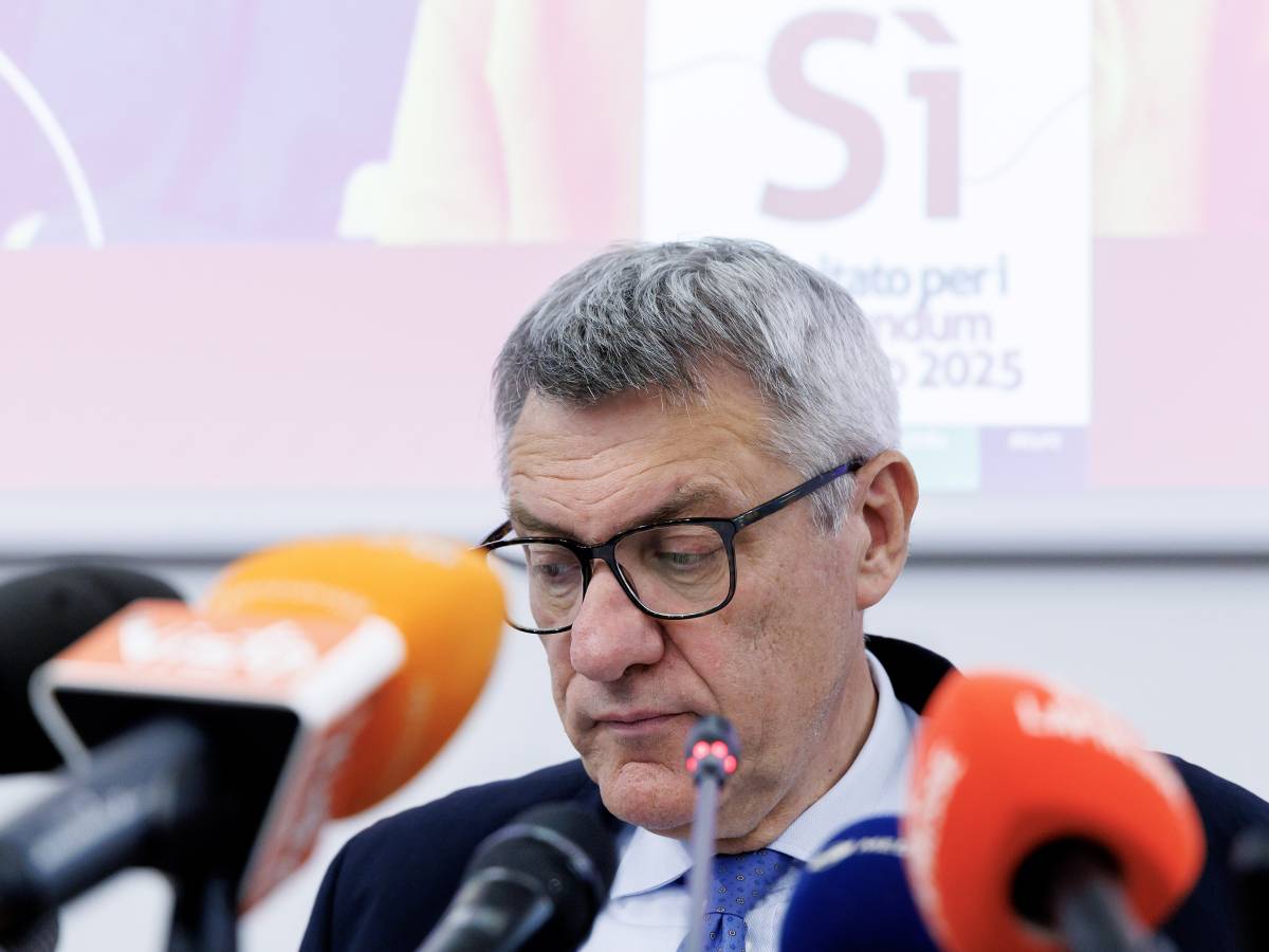 Psicodramma a sinistra, Landini: "Obiettivo non raggiunto". E il Pd ammette: "Regalo a Meloni" Psicodramma a sinistra, Landini: "Obiettivo non raggiunto". E il Pd ammette: "Regalo a Meloni"