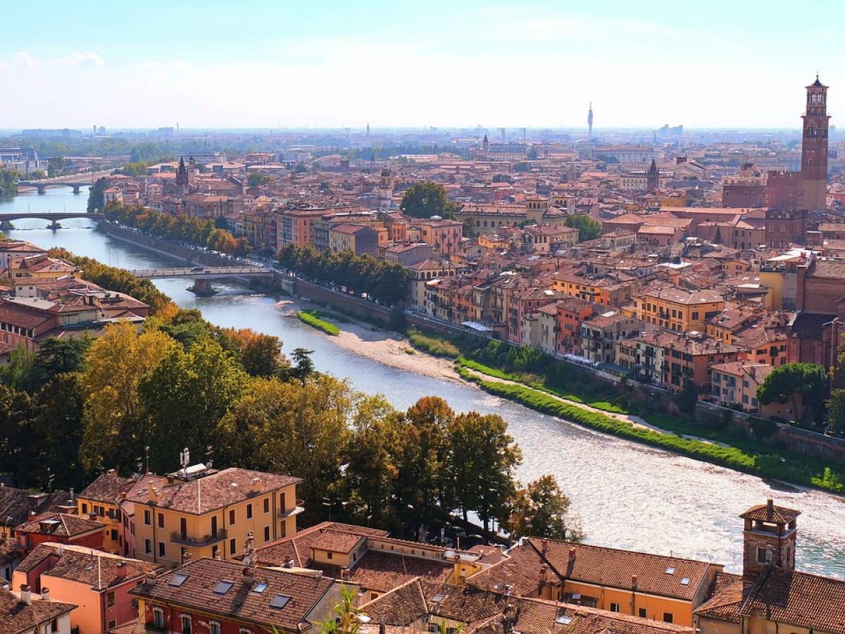 "Di chi siamo figli noi". Futuro e sfide dell "Di chi siamo figli noi". Futuro e sfide dell