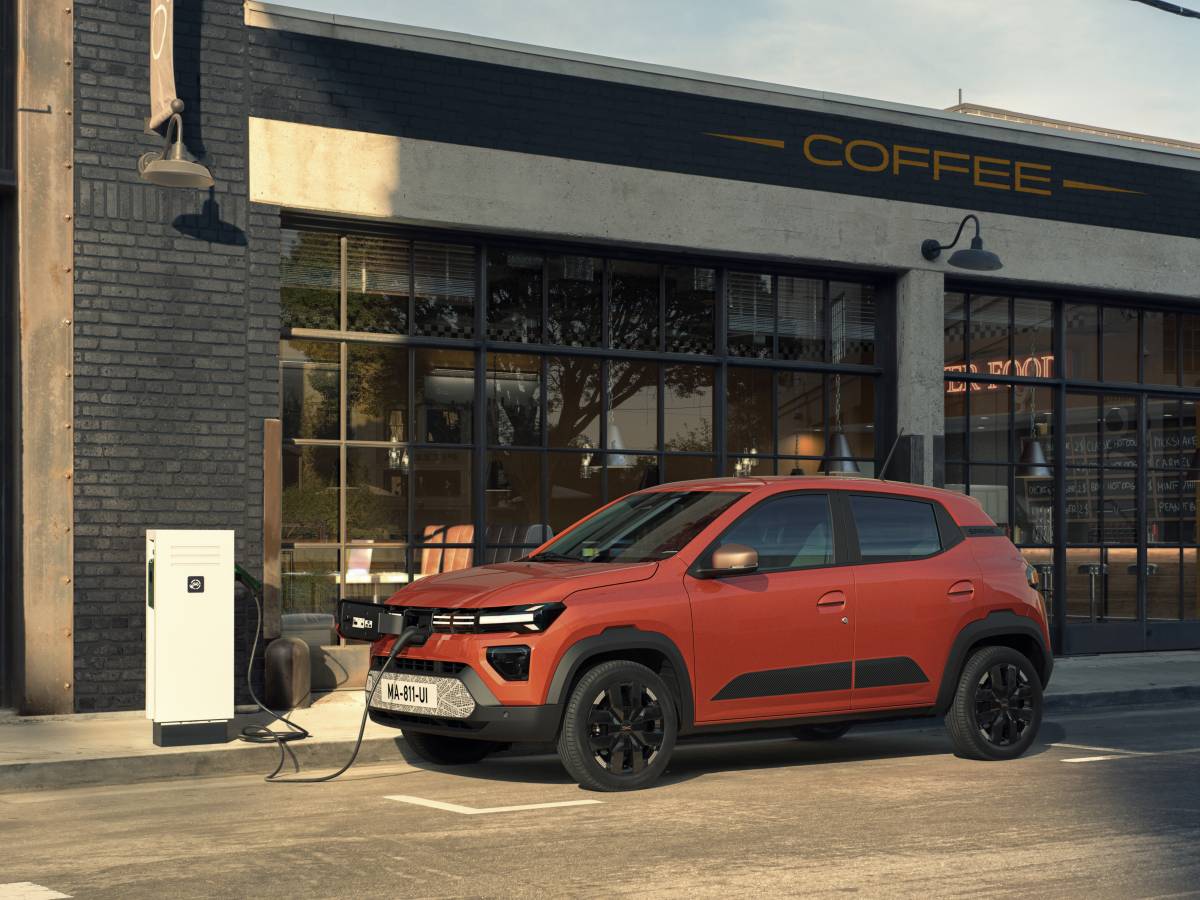 dacia spring 232 pi249 leggera efficiente e potente la perfetta elettrica da citt224