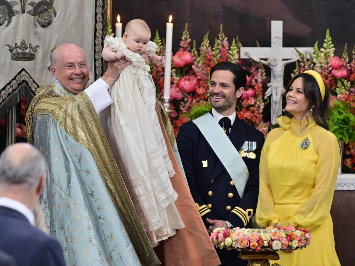 Festa alla corte di Svezia: battezzata la principessa Ines Festa alla corte di Svezia: battezzata la principessa Ines