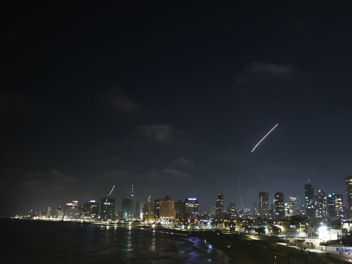 israele richiama i riservisti teheran pronti a colpire basi usa in medio oriente la diretta