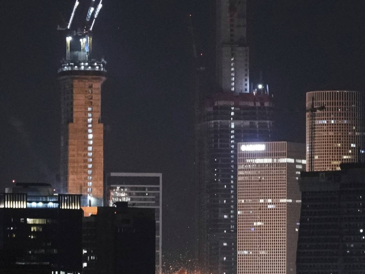 La corsa nel bunker: vi racconto la mia notte sotto i bombardamenti La corsa nel bunker: vi racconto la mia notte sotto i bombardamenti