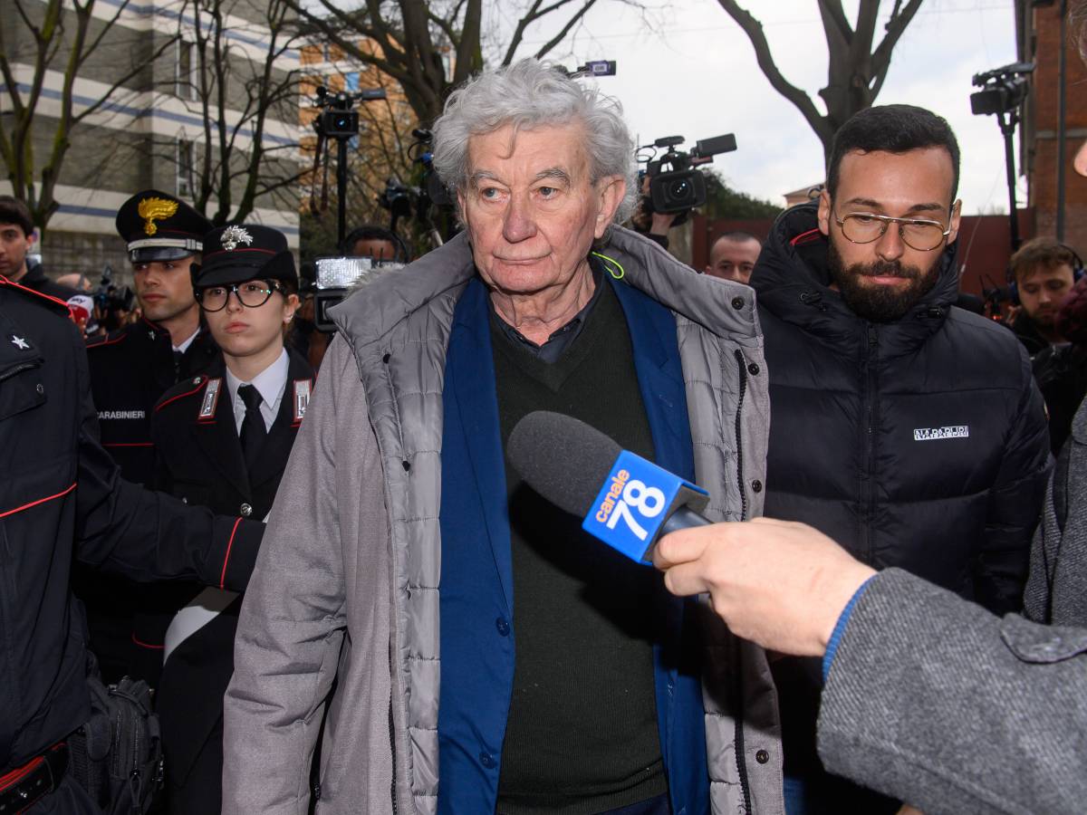 Garlasco, oggi Lovati in procura a Brescia come "persona interessata" Garlasco, oggi Lovati in procura a Brescia come "persona interessata"