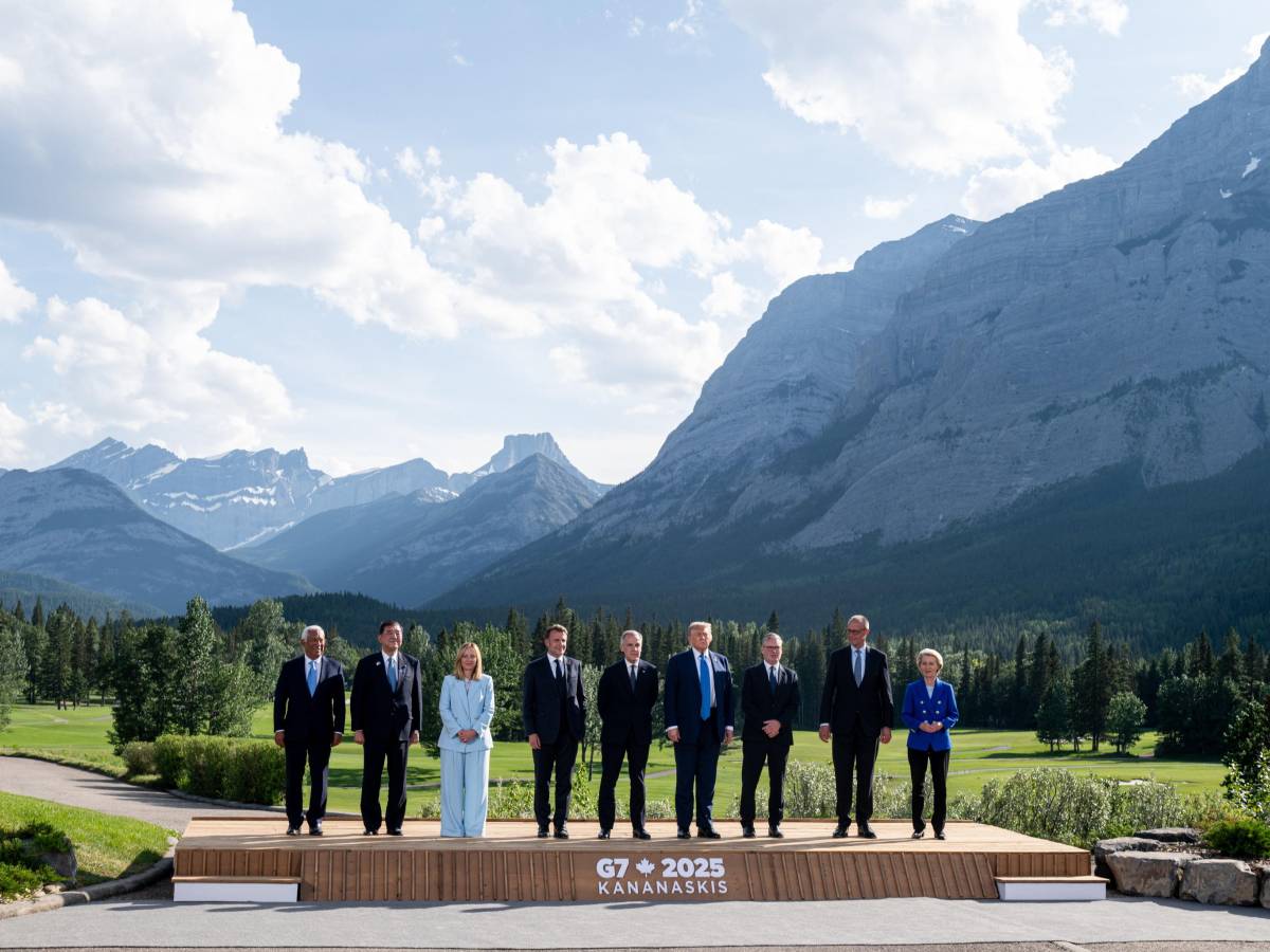 Iran, Trump firma la de escalation. Poi la polemica con Macron: "Lascio il G7, ma non è come dice lui" | La diretta Iran, Trump firma la de escalation. Poi la polemica con Macron: "Lascio il G7, ma non è come dice lui" | La diretta