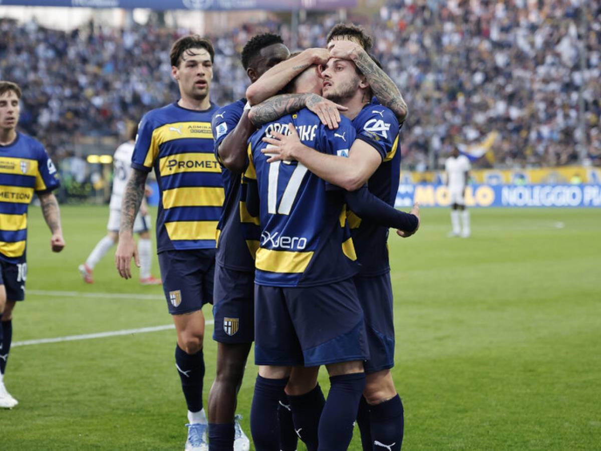 parma un 29enne in panchina 232 il pi249 giovane della storia