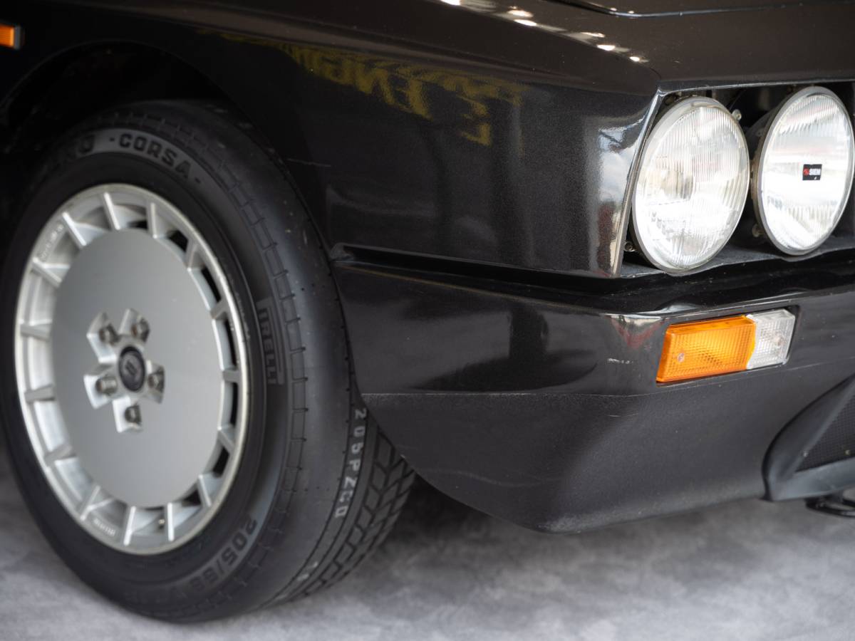 Pirelli P Zero