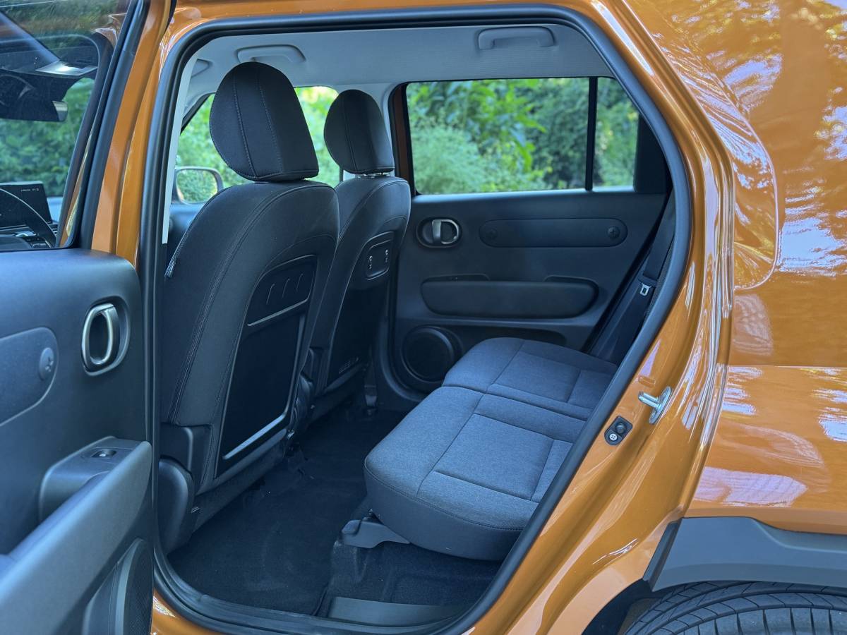 Hyundai Inster: guarda la gallery della piccola citycar elettrica 10