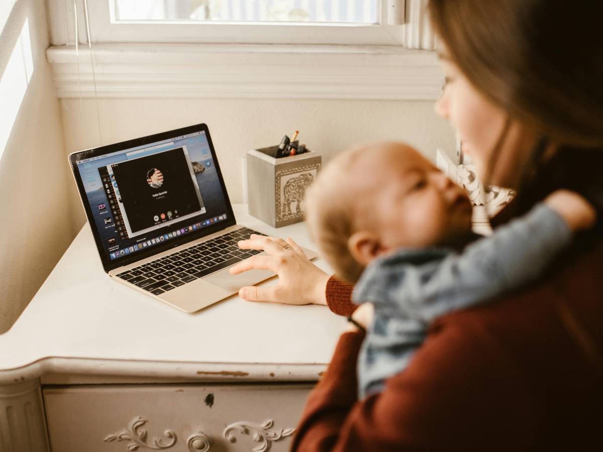 Nuovo Bonus Mamme: al via le domande per l’integrazione da 40 euro al mese Nuovo Bonus Mamme: al via le domande per l’integrazione da 40 euro al mese
