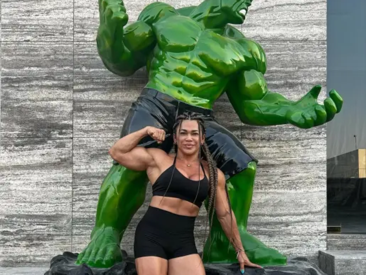La bodybuilder "She Hulk" uccisa a martellate dal marito: "Omicidio suicidio" La bodybuilder "She Hulk" uccisa a martellate dal marito: "Omicidio suicidio"