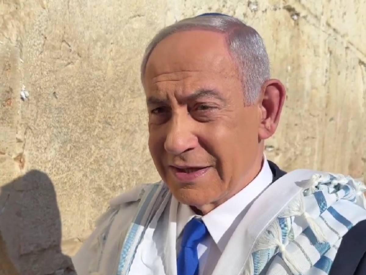 Netanyahu al Muro del Pianto: "Trump contro il male" Netanyahu al Muro del Pianto: "Trump contro il male"