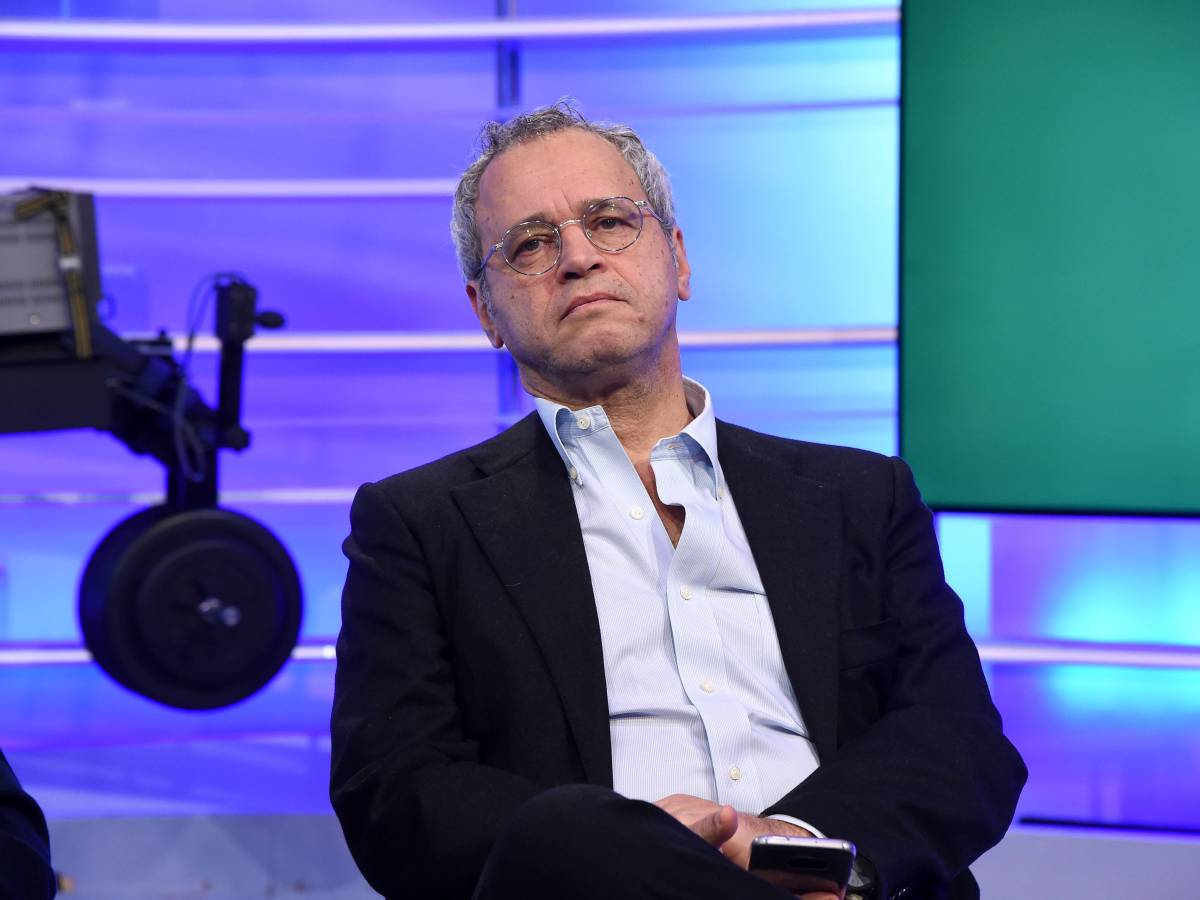 "Non siamo quella categoria di persone...". Altra bordata di Mentana contro la Gruber